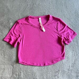 Lululemon crop top